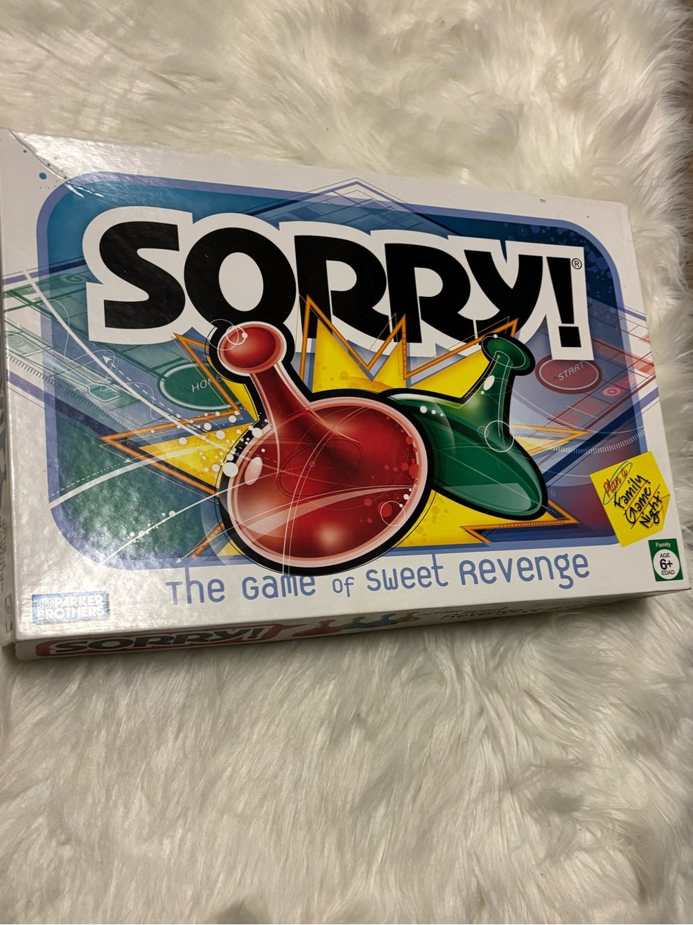 Hasbro SORRY! Board Game - Red, Green, Blue & Yellow Pawns